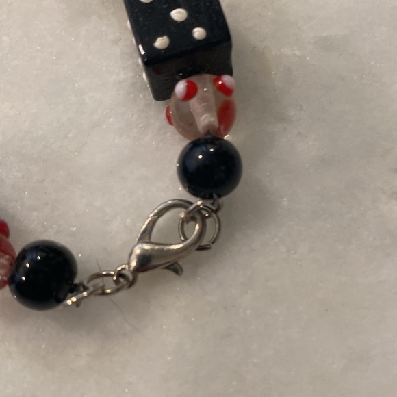 Cards and dice bracelet - Picture 3 of 4